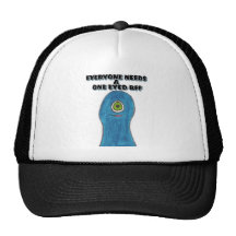 UN BFF OBSERVÉ CASQUETTES DE CAMIONNEUR
