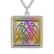 Un collier initial "d'arc-en-ciel celtique" de mon