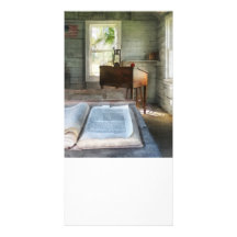 Une école de pièce avec le livre photocartes