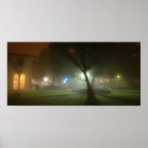 Une promenade olive brumeuse posters