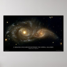 Une rencontre de pâturage entre deux galaxies en s posters