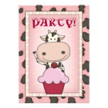 Vache - partie de patinage de crème glacée et de g invitations