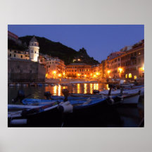 Vernazza la nuit poster
