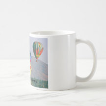 Vers le haut de, vers le haut de et loin tasse à café