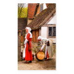 VIEILLES DAMES DE L'ANGLETERRE TUDOR. AUCUNS 2 MODÈLES DE CARTES DE VISITE