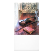 Violon sur le Credenza Modèle Pour Photocarte