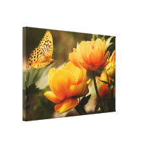 Vol du papillon sur des fleurs impressions sur toile