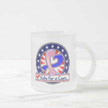 Vote masculin de cancer du sein pour un traitement tasse