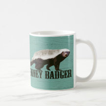 Vue de profil de blaireau de miel mugs à café