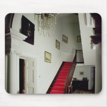 Vue du hall et de l'escalier tapis de souris