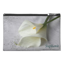 zantedeschias blancs sur le sac de toile d'accesso trousses à accessoires de voyage