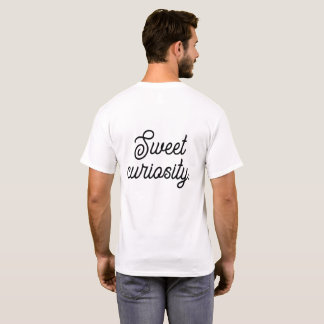 いちごとポップなフレブルのTシャツ T-SHIRT