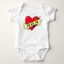 Recherche de tatouage bébé vêtements Maman