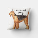 Zoek naar airedale terrier kussens Doodsbang