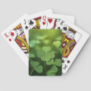 Recherche de trèfle jeux de cartes Jour