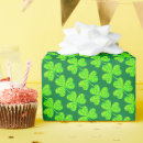 Recherche de trèfles verts papier cadeau Motif trèfle