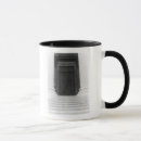 Recherche de madeleine tasses Église