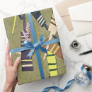 Zoek naar sports cadeaupapier For him