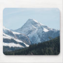 Recherche de neige couverte tapis souris Montagne