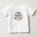 Recherche de nurse bébé vêtements De baby shower