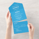 Zoek naar lichtblauwe achtergrond uitnodigingen Couple