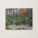 Zoek naar zen puzzels Tuin
