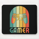 Recherche de joueur jeu vidéo tapis souris Rpg