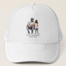 Recherche de 3 trucker casquettes Père