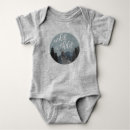 Recherche de arbres bébé vêtements Montagnes