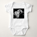 Recherche de loutre bébé vêtements Nature