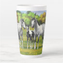 Recherche de cheval gris tasses Ranch