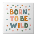 Recherche de typographie carreaux Citer