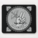 Recherche de chirurgien tapis souris De médecin