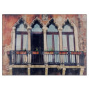 Recherche de bâtiments planches à découper Destination