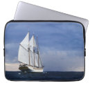 Recherche de bateau de navigation photographie Mer