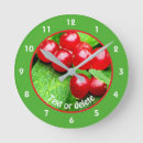 Recherche de goutte de pluie horloges Rouge