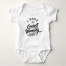 Recherche de le plus frais bébé vêtements Maman