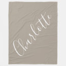 Recherche de name blankets Pour elle