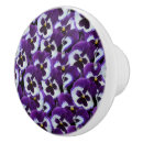 Recherche de fleurs violettes boutons et poignées de porte Floral