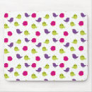 Recherche de oiseaux mignons tapis souris Illustration d'oiseau
