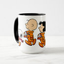 Recherche de caractères tasses Charles schulz