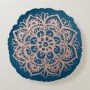 Recherche de mandala de fleur coussins Élégant