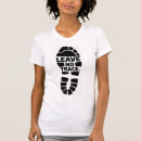 Zoek naar sporen tshirts Buiten