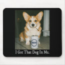 Recherche de chien corgi tapis souris Photographie