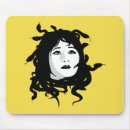 Recherche de mythologie tapis souris Serpent