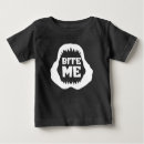 Recherche de requin bébé vêtements Dents