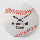 Zoek naar baseballs klokken Coach