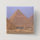 Recherche de pyramide badges Ancien