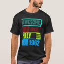 Zoek naar geboren 1962 tshirts Juli