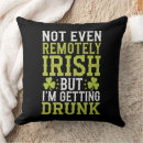 Recherche de trèfle irlandais coussins Jour
